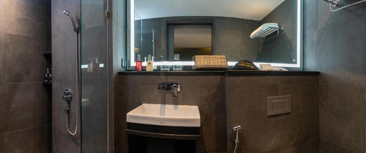 The Gravitique Hotel Khaosan Μπανγκόκ Εξωτερικό φωτογραφία
